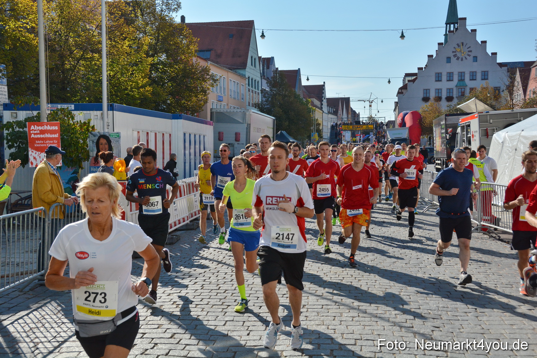 Unterer Markt Stadtlauf Neumarkt 2018 0049